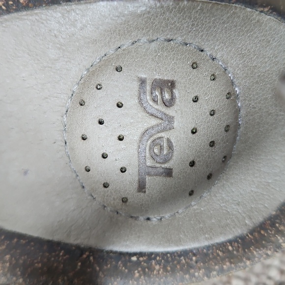 Teva Taupe Leather Ysidro Universal Wedge Style Sandals Shoes Sz 7 Womens - Picture 4 of 8